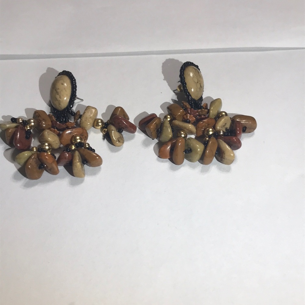 Dangling earrings